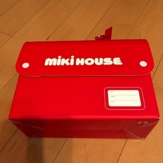 ミキハウスのショップ袋と箱