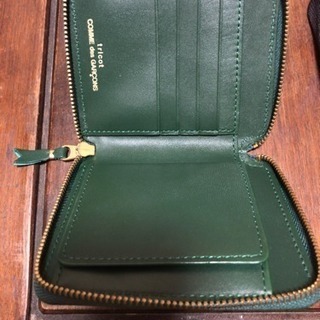 未使用品 コム・デ・ギャルソン 二つ折り財布