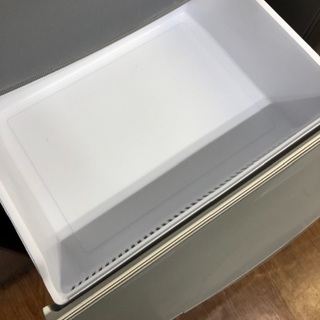 凹みが有る為特価です！3ドア冷蔵庫！動作に問題ありません！6ヶ月保証
