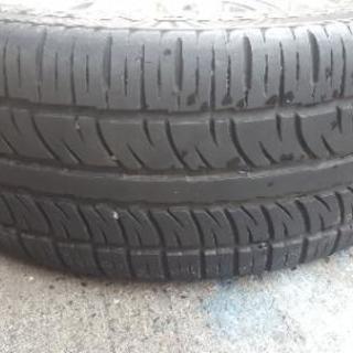 格安‼22インチマルチタイヤ8分山