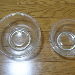 イワキ　耐熱ガラス　ボウル（14,18センチ）各１個