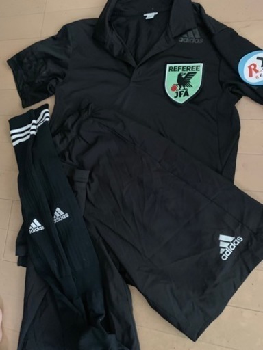 サッカー審判服adidas3点セットm Used おまけでnikeピステなど写真のもの Used 城崎 横浜のサッカー の中古あげます 譲ります ジモティーで不用品の処分