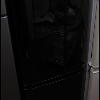 新生活！24840円 三菱 2ドア冷蔵庫 146L 17年製 LED照明 MR-P15C-B