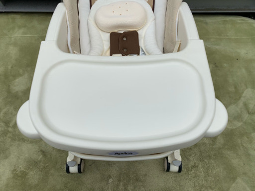 アップリカ ☆ 電動 ハイローチェア ☆ ココ・チーノ オートDX