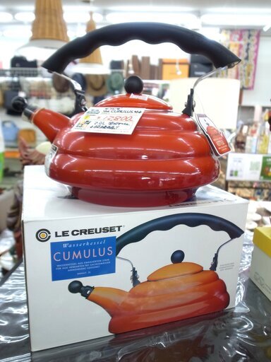ルクルーゼ the CUMULUS ケトル 2.0L 笛吹きケトル レッド系 日本未発売 未使用品