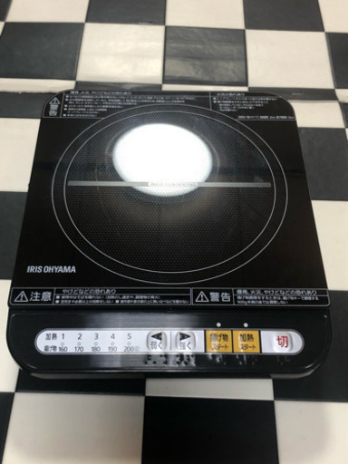【リサイクルサービス八光　田上店　安心の3か月保証　配達・設置OK】アイリスオーヤマ IHクッキングヒーター 1000W ブラック IHK-T34-B
