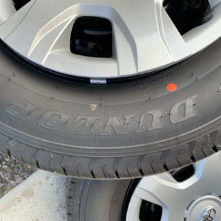 ハイエース タイヤホイール 新車外し