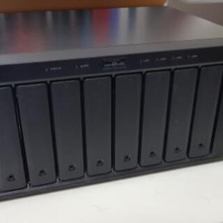 nas synology ds1813+ / 8*4To