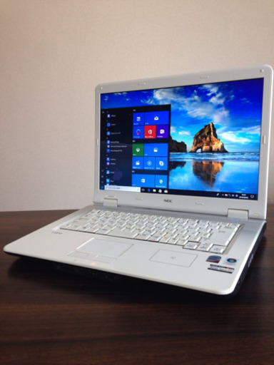 値下げ‼️液晶綺麗✨大画面 ホワイト白NECノートパソコン本体最新OS Windows10 office オフィス