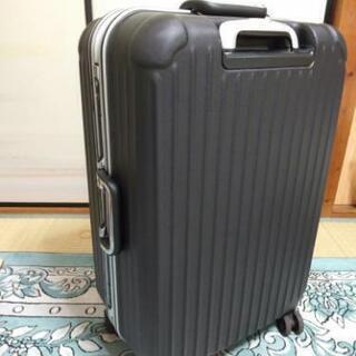アルミフレーム　スーツケース　H65 ×28 ×W45 