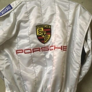 レーシングスーツ ポルシェチーム風 数回のみ使用