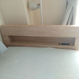 SIMMONS Golden Valueマットレス（ベッドフレームも付けます）