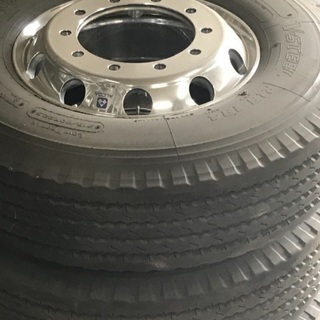 大型車アルミホイール