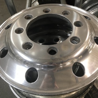 大型車アルミホイール