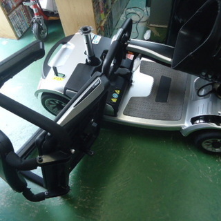 セニアカー　シニアカー　新古車　ＨＡＩＧＥ　4輪電動車　定価139800