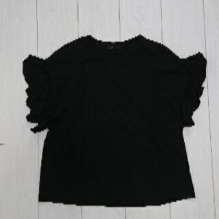 袖フリルTシャツ☆ブラック(フリーサイズ)
