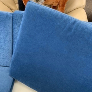 ジモティ限定！！ ◇綺麗なブルーのソファ