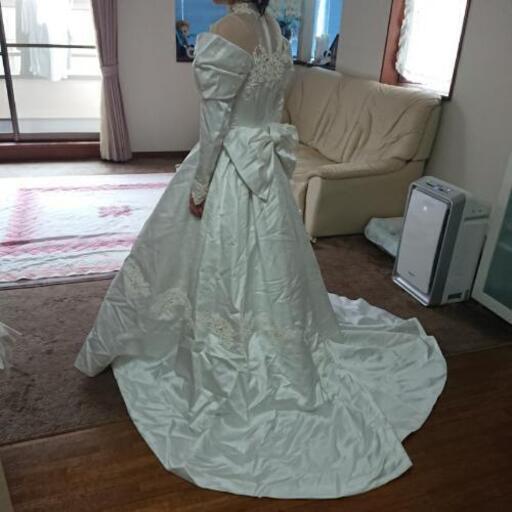 ウェディングドレス クルル 稲城のドレスの中古 古着あげます 譲ります ジモティーで不用品の処分