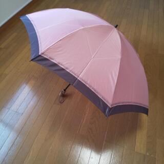 お取引が決まりました。ニナリッチのピンクの折り畳み傘☂️