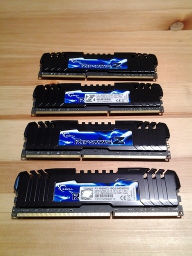 値下げ☆ G.SKILL メモリー 32GB DDR3-2400 (PC3-19200) F3-19200CL10Q2-64GBZHD