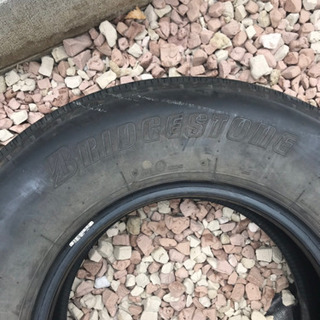 値下げ！使用期間3ヶ月！ブリジストントラックタイヤ4本