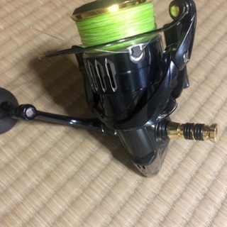 【美品】シマノ 17ツインパワーXD 4000XG