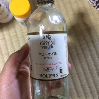 油絵の具、アクリル絵の具、など