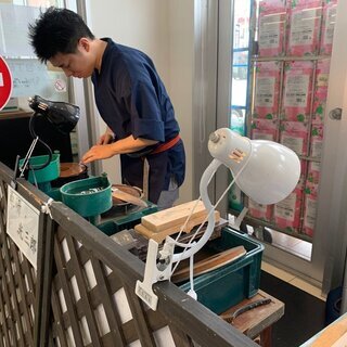 愛知県で移動販売の出店先を募集中です！【包丁・ハサミ研ぎ】