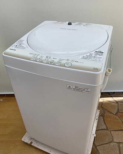 304757　TOSHIBA　4.2kg　全自動洗濯機　AW-4S2　2015年製