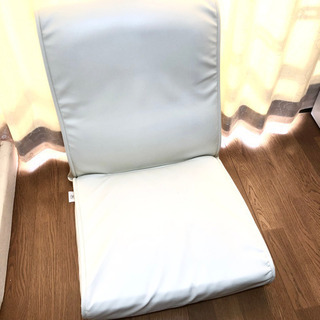 アイリスオーヤマ 座椅子 低反発 レザー生地 14段階リクライニング 