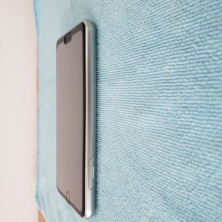 softbank AQUOS R2 compact SIMロック解除済み