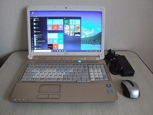 高速SSD240GB搭載 第二世代 Core i5　AH/R4 ノートパソコン　4