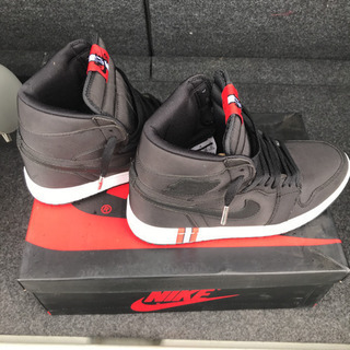 パリ限定モデル！NIKE AIR JORDAN 1 スニーカー！