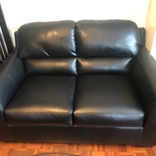 2人掛け レザー ソファー 黒 ブラック 大きめ 美品