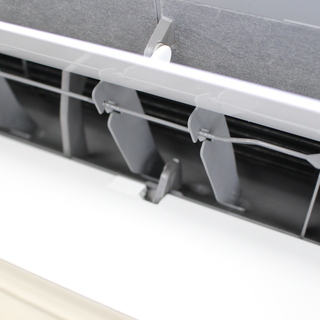 R015)【清掃済み・美品】富士通 FUJITSU ルームエアコン AS-R22F-W 2017年製 主に6畳用 2.2kw 単相100V