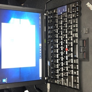 Lenovo ノートパソコン i3 SSD可 ThinkPad ...