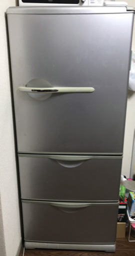 SANYO 3ドア 255L冷凍冷蔵庫　募集中