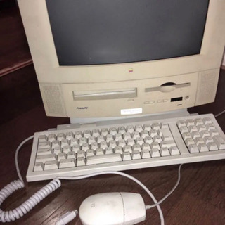 Mac Performer 5210 カラー