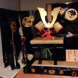 カブト、弓、刀、日本製品