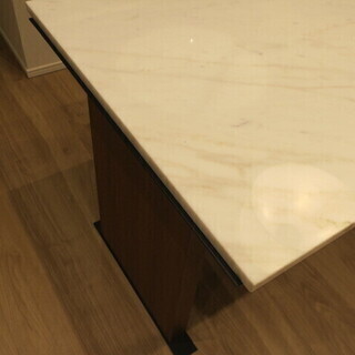 天然大理石高級ダイニングテーブル