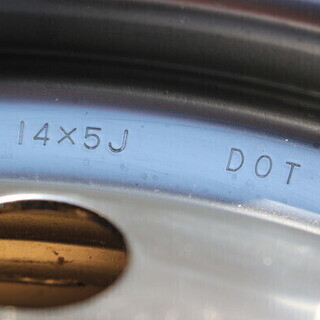 ＜T-01＞ 新車外し TOYOTA トヨタ 純正 スチール ホイール 14インチ ホイールキャップ ナット セット