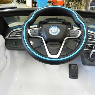 訳アリ 電動乗用玩具 BMW-i8 コンセプトスパイダー AVIGO 子供用 