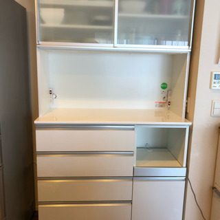 食器棚 日本製(モイス) 値引き交渉ok! 5月30日に処分します 食器棚 日本製(モイス) 値引き交渉ok! 5月30日に処分します