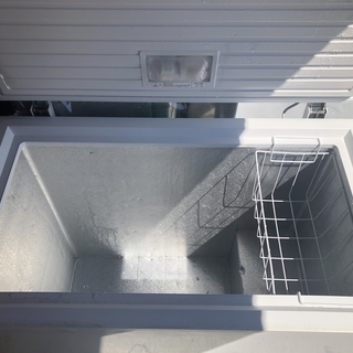 中古★2012年 ハイアール 205㍑ 上開式 冷凍庫 JF-NC205A