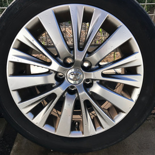 20アルファード純正18インチ