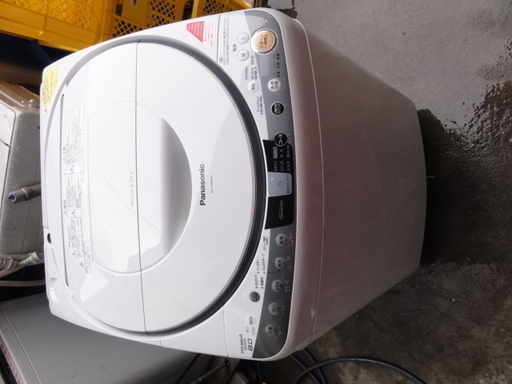 西９７７　パナソニック　全自動洗濯機　乾燥機能付き　８KG　NA-FR80H７