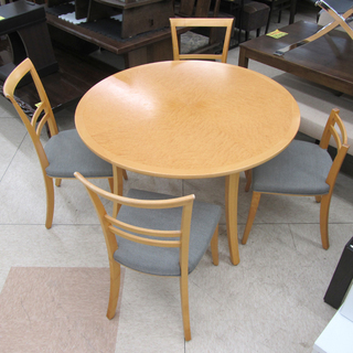旭川家具/カンディハウス 円卓 ダイニングセット４脚 高級インテリア 札幌市北区屯田