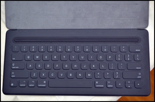 中古 (第1・2世代用) iPad Pro Smart keyboard 12.9インチ A1636 MJYR2AM/A 純正 スマートキーボード