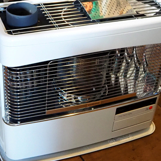 美品◆CORONA（コロナ） 半密閉式石油ストーブ SV-7014SR 木造18畳/コンクリ25畳 2015年製◆