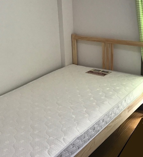 IKEA 木製シングルベッドフレーム ＋ ニトリ マットレス